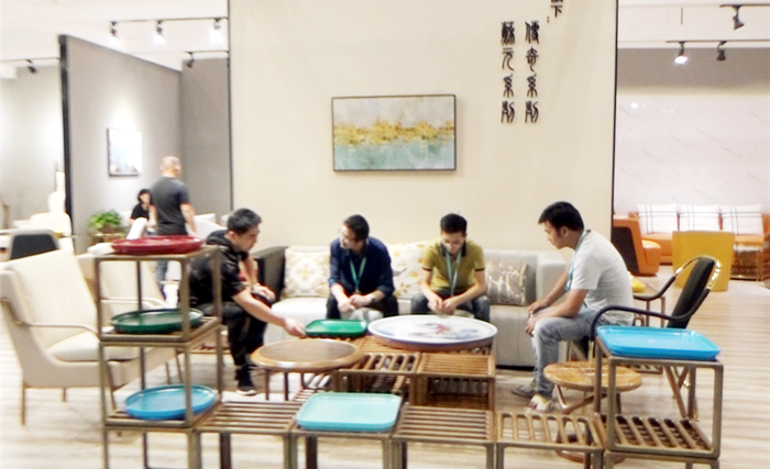 热烈祝贺2019第十一届苏州家具展览会在苏州国际博览中心隆重开幕! 热烈祝贺2019第十一届苏州家具展览会在苏州国际博览中心隆重开幕!