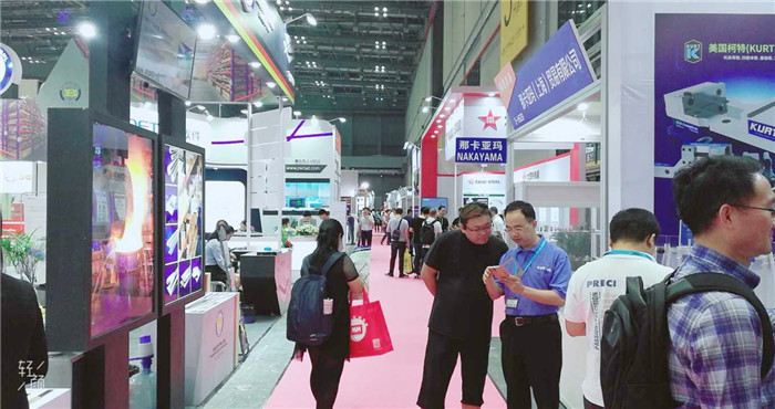 热烈祝贺2019第十九届中国国际模具技术和设备展览会在上海国家会展中心隆重开幕! 热烈祝贺2019第十九届中国国际模具技术和设备展览会在上海国家会展中心隆重开幕!