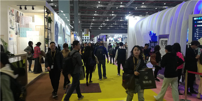 2019中国国际纺织面料及辅料 、纺织纱线、服装服饰博览会在上海国家会展中心隆重开幕! 2019中国国际纺织面料及辅料 、纺织纱线、服装服饰博览会在上海国家会展中心隆重开幕!