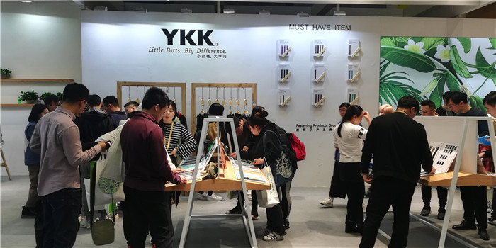 2019中国国际纺织面料及辅料 、纺织纱线、服装服饰博览会在上海国家会展中心隆重开幕! 2019中国国际纺织面料及辅料 、纺织纱线、服装服饰博览会在上海国家会展中心隆重开幕!