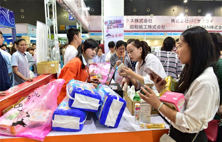 义乌进口商品博览会圆满落幕,现场成交额达2.7亿元 义乌进口商品博览会圆满落幕,现场成交额达2.7亿元
