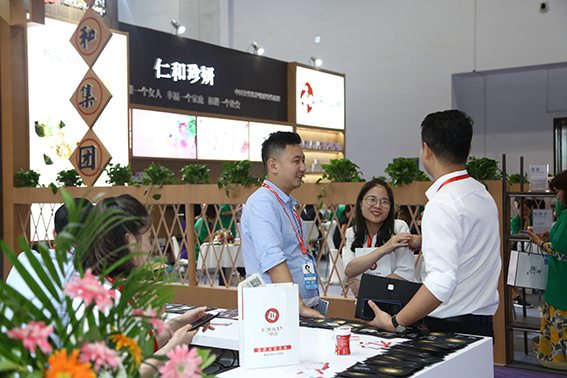 2021美业增长运营峰会探讨运营新思路-秋季美容院展广州 2021美业增长运营峰会探讨运营新思路-秋季美容院展广州
