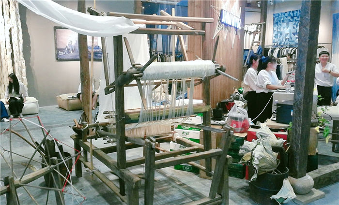 热烈祝贺2019中国国际家用纺织品及辅料(秋冬)博览会在上海国家会展中心隆重开幕! 热烈祝贺2019中国国际家用纺织品及辅料(秋冬)博览会在上海国家会展中心隆重开幕!