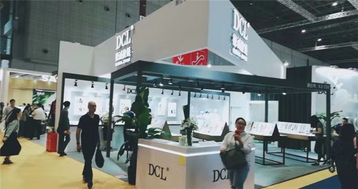 祝贺2019中国国际针纺织面辅料展、中国国际纱线展及中国国际服装服饰展在上海国家会展中心隆重开幕! 祝贺2019中国国际针纺织面辅料展、中国国际纱线展及中国国际服装服饰展在上海国家会展中心隆重开幕!