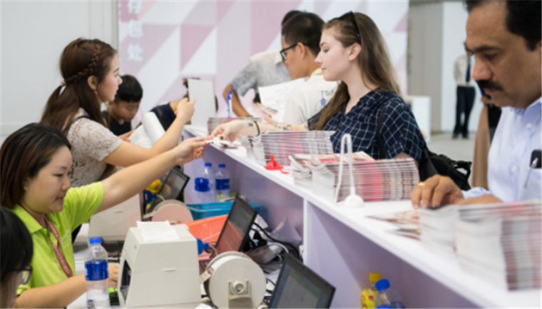 热烈祝贺2019中国国际家用纺织品及辅料(秋冬)博览会在上海国家会展中心隆重开幕! 热烈祝贺2019中国国际家用纺织品及辅料(秋冬)博览会在上海国家会展中心隆重开幕!