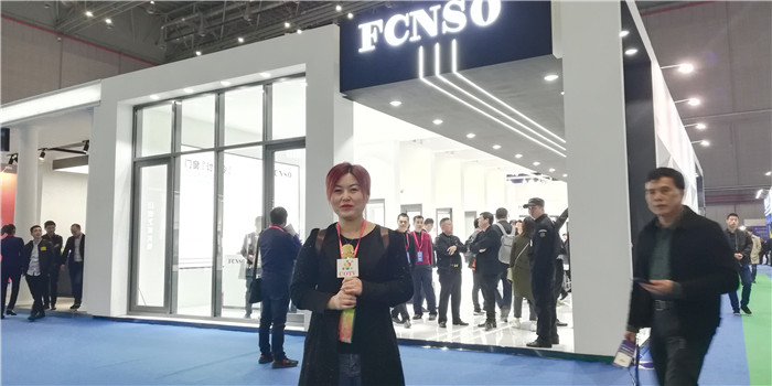2019第二十一届中国国际地面材料及铺装技术展览会在上海新国际博览中心隆重开幕! 2019第二十一届中国国际地面材料及铺装技术展览会在上海新国际博览中心隆重开幕!
