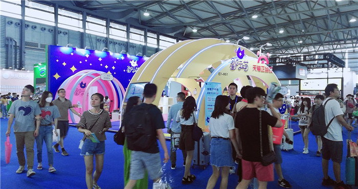 热烈祝贺2019第二十二届亚洲宠物展览会于2019年8月21日-8月25日在上海新国际博览中心隆重开幕! 热烈祝贺2019第二十二届亚洲宠物展览会于2019年8月21日-8月25日在上海新国际博览中心隆重开幕!