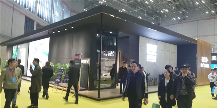 2019第二十一届中国国际地面材料及铺装技术展览会在上海新国际博览中心隆重开幕! 2019第二十一届中国国际地面材料及铺装技术展览会在上海新国际博览中心隆重开幕!