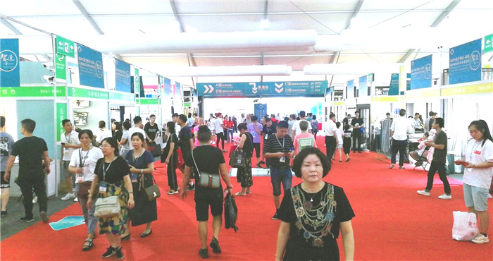 热烈祝贺2019海宁中国-国际家用纺织品展览会在浙江海宁许村-海宁中国家纺城隆重开幕! 热烈祝贺2019海宁中国-国际家用纺织品展览会在浙江海宁许村-海宁中国家纺城隆重开幕!