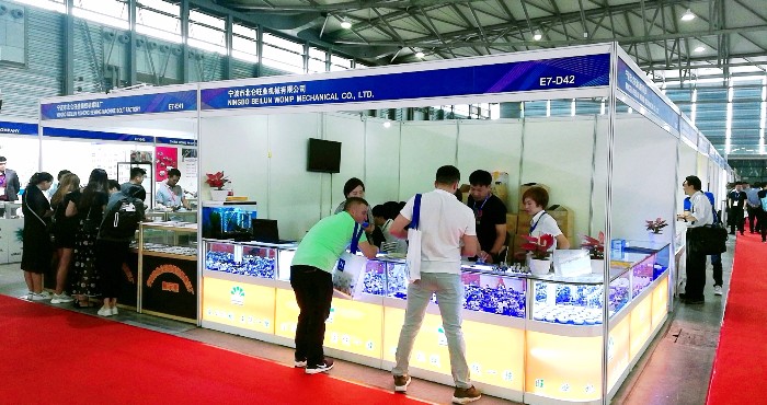 热烈祝贺2019中国国际缝纫设备展在上海新国际博览中心隆重开幕! 热烈祝贺2019中国国际缝纫设备展在上海新国际博览中心隆重开幕!