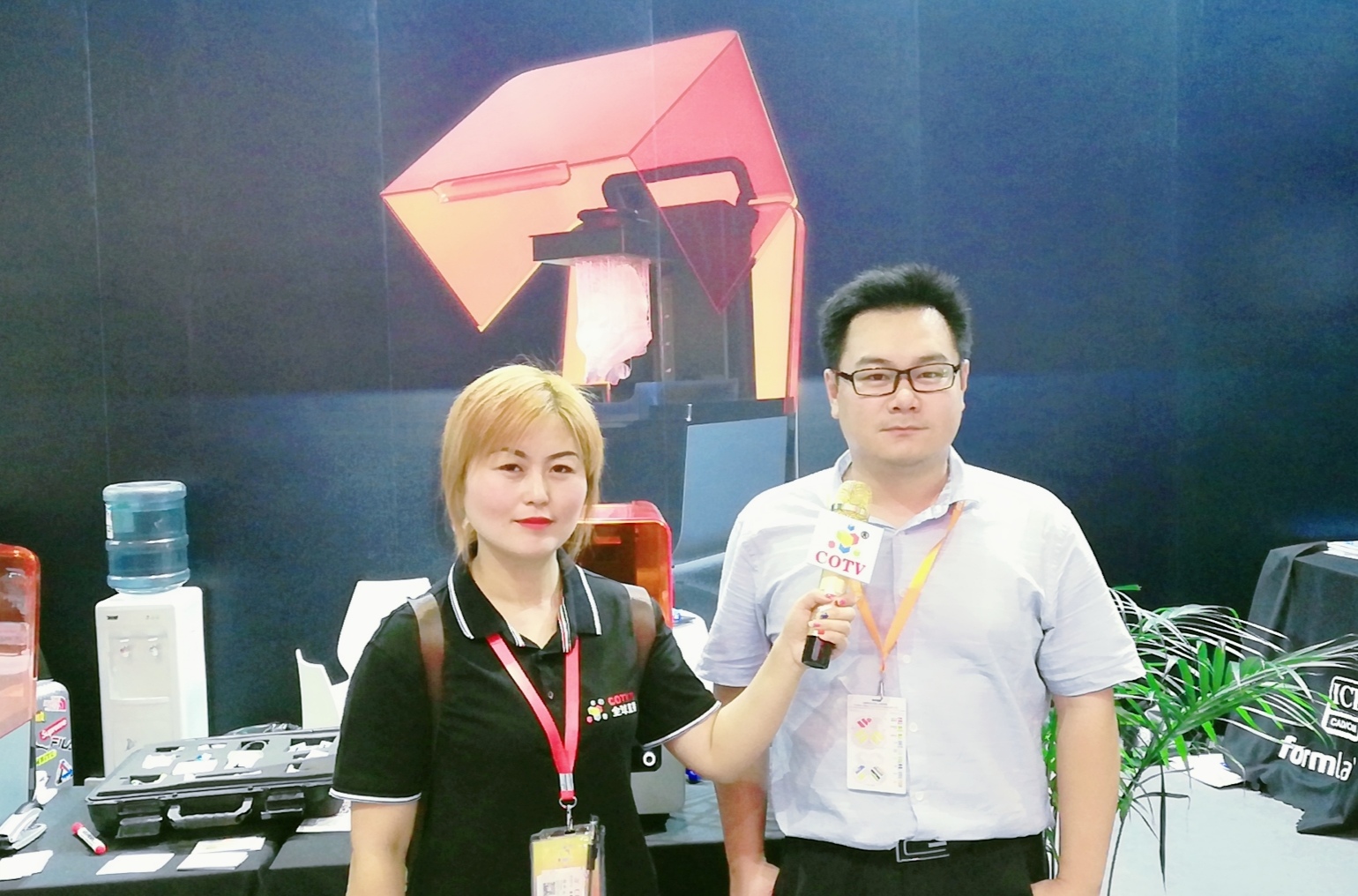 热烈祝贺2019第21届中国国际工业博览会在上海国家会展中心隆重开幕! 热烈祝贺2019第21届中国国际工业博览会在上海国家会展中心隆重开幕!