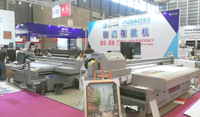 热烈祝贺2019第十六届中国国上海LED展、第十八届广告标识展、上海国际数码印刷展在上海新国际博览中心隆重开幕! 热烈祝贺2019第十六届中国国上海LED展、第十八届广告标识展、上海国际数码印刷展在上海新国际博览中心隆重开幕!