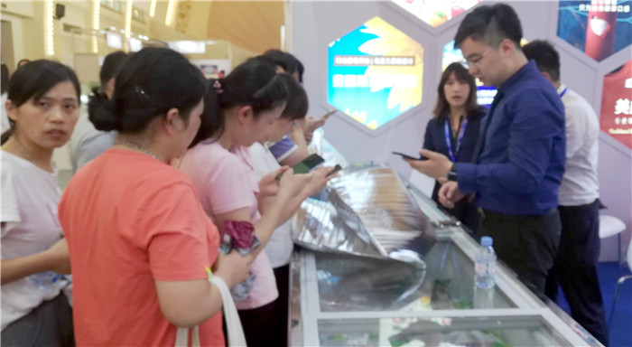 2019中国(上海)国际食品博览会在上海展览中心隆重开幕! 2019中国(上海)国际食品博览会在上海展览中心隆重开幕!