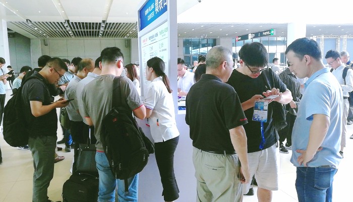 热烈祝贺2019第21届中国国际工业博览会在上海国家会展中心隆重开幕! 热烈祝贺2019第21届中国国际工业博览会在上海国家会展中心隆重开幕!