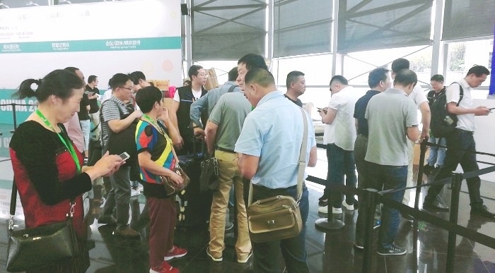 热烈祝贺2019中国国际缝纫设备展在上海新国际博览中心隆重开幕! 热烈祝贺2019中国国际缝纫设备展在上海新国际博览中心隆重开幕!