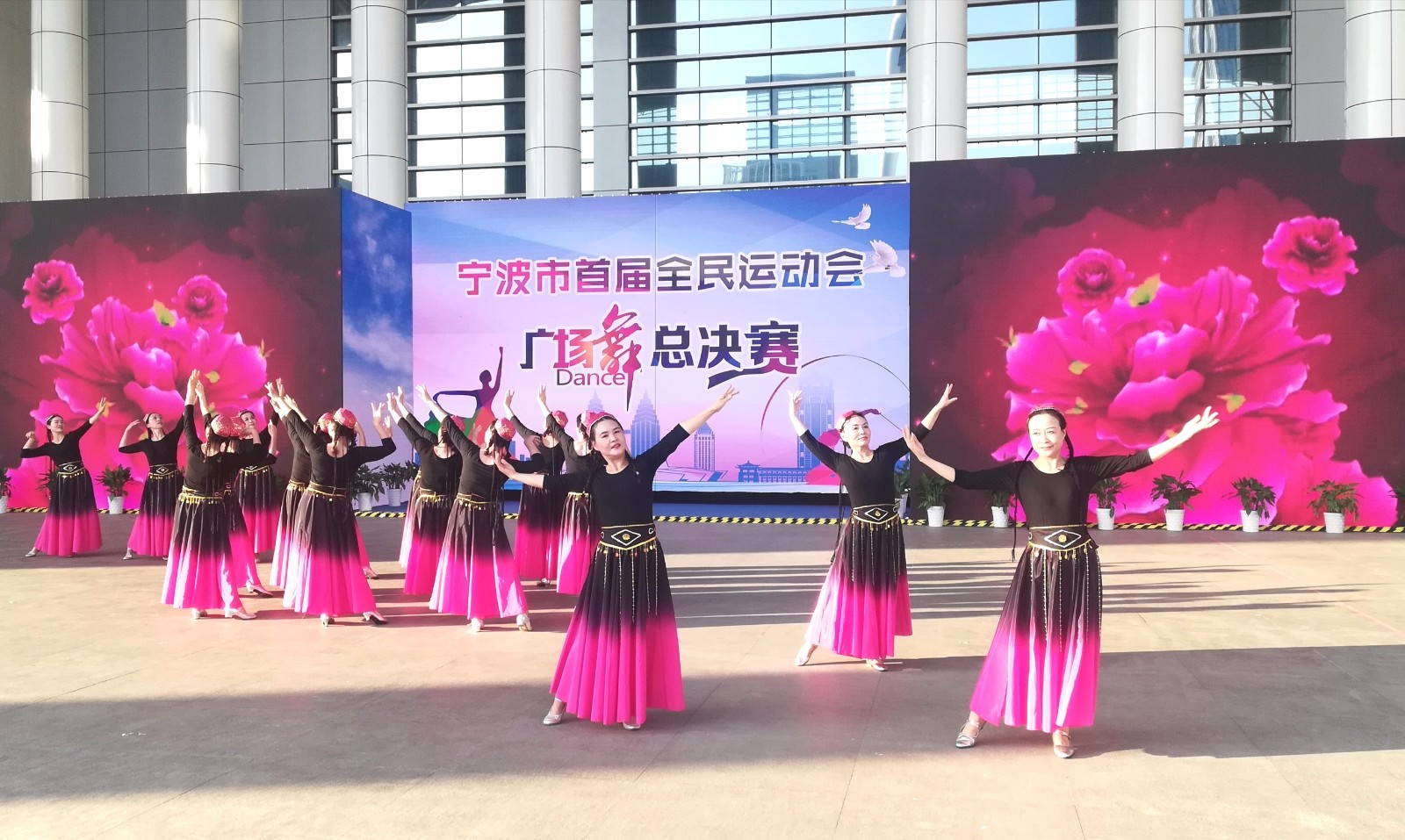 热烈祝贺2019中国(宁波)体育产品博览会在宁波国际会议展览中心隆重开幕! 热烈祝贺2019中国(宁波)体育产品博览会在宁波国际会议展览中心隆重开幕!