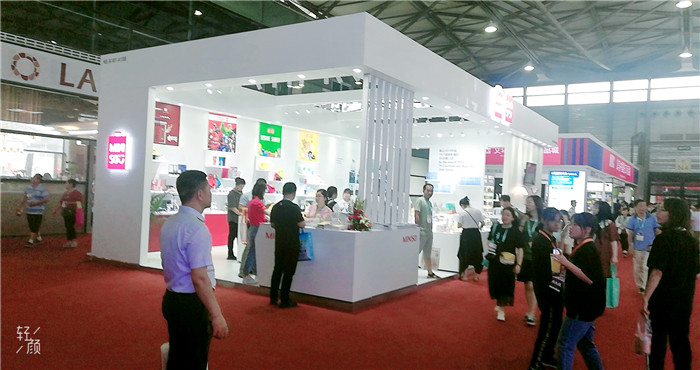 热烈祝贺2019第113届中国日用百货商品交易会在上海新国际博览中心隆重开幕! 热烈祝贺2019第113届中国日用百货商品交易会在上海新国际博览中心隆重开幕!