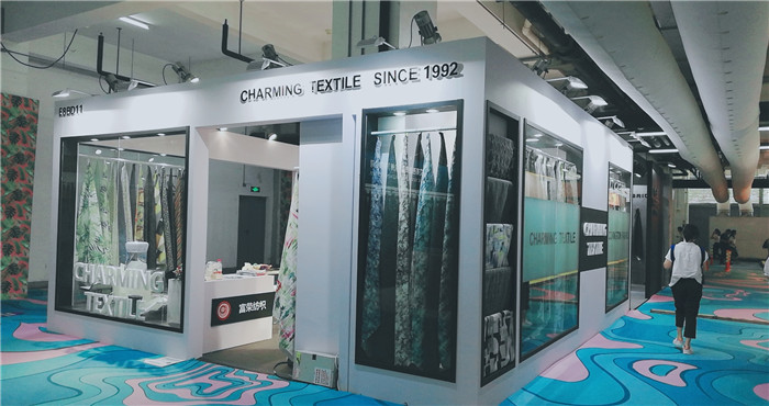 热烈祝贺2019第二十五中国国际家具展览会在上海新国际博览中心隆重开幕! 热烈祝贺2019第二十五中国国际家具展览会在上海新国际博览中心隆重开幕!