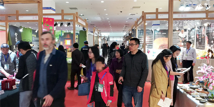 2019第四届中国(宁波)特色文化产业博览会于2019年4月12日---4月14日在宁波国际会展中心隆重开幕! 2019第四届中国(宁波)特色文化产业博览会于2019年4月12日---4月14日在宁波国际会展中心隆重开幕!
