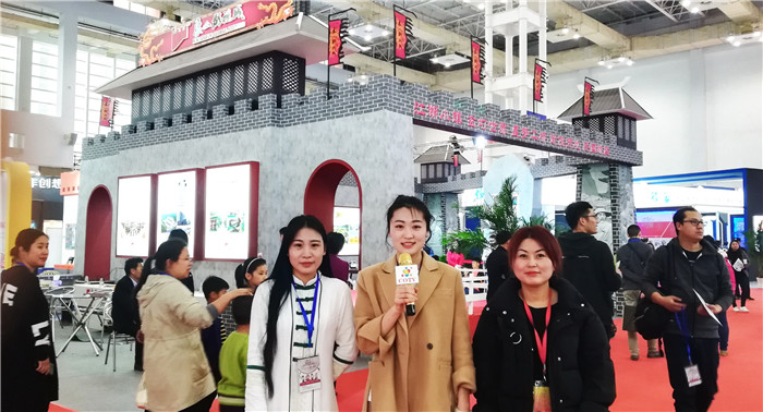 2019第四届中国(宁波)特色文化产业博览会于2019年4月12日---4月14日在宁波国际会展中心隆重开幕! 2019第四届中国(宁波)特色文化产业博览会于2019年4月12日---4月14日在宁波国际会展中心隆重开幕!