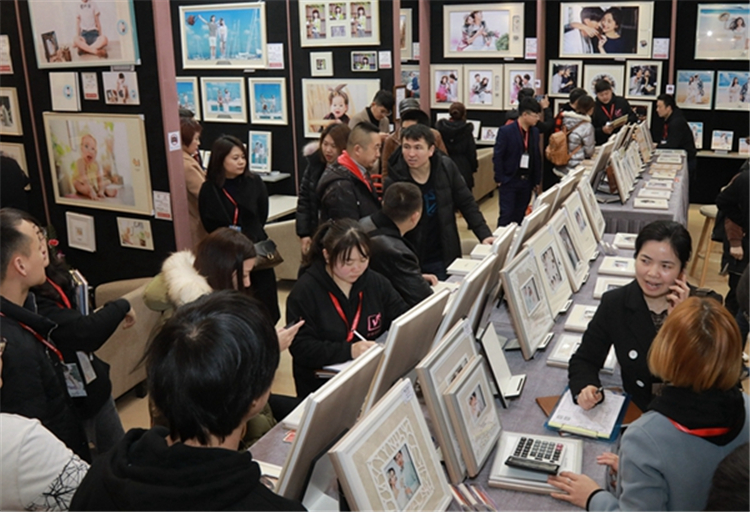 海内外企业为何选择上海婚纱展作为新品首发地? 海内外企业为何选择上海婚纱展作为新品首发地?