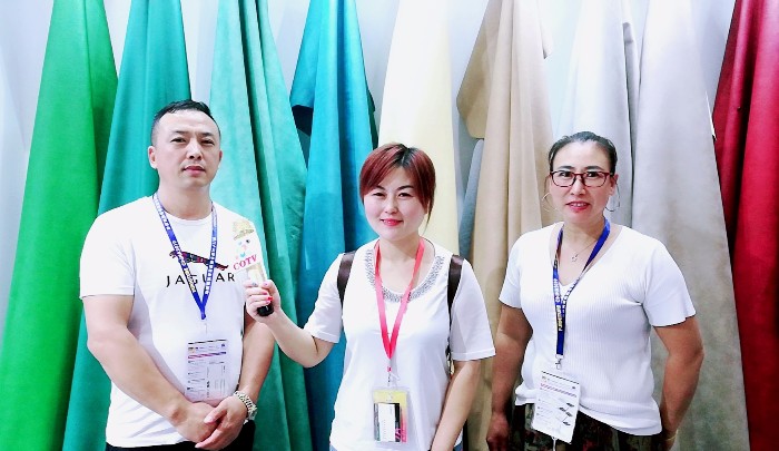 热烈祝贺2019第二十五中国国际家具展览会在上海新国际博览中心隆重开幕! 热烈祝贺2019第二十五中国国际家具展览会在上海新国际博览中心隆重开幕!