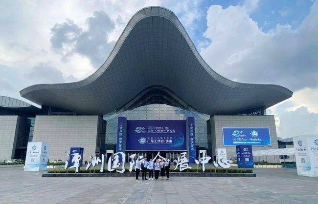 2022华南国际铝工业展览会于2022年08月10日-12日在广东佛山潭州国际会展中心盛大开幕！COTV全球直播、中网市场、大号会展现场发布！