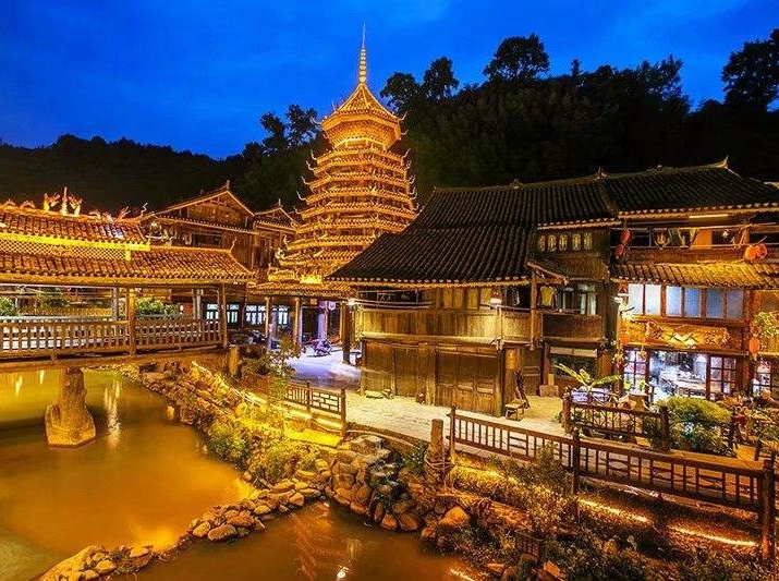 2022贵阳第三届橡胶塑料展览会于2022年08月13-15日在贵阳国际会展中心盛大开幕！COTV全球直播、中网市场、大号会展现场发布！