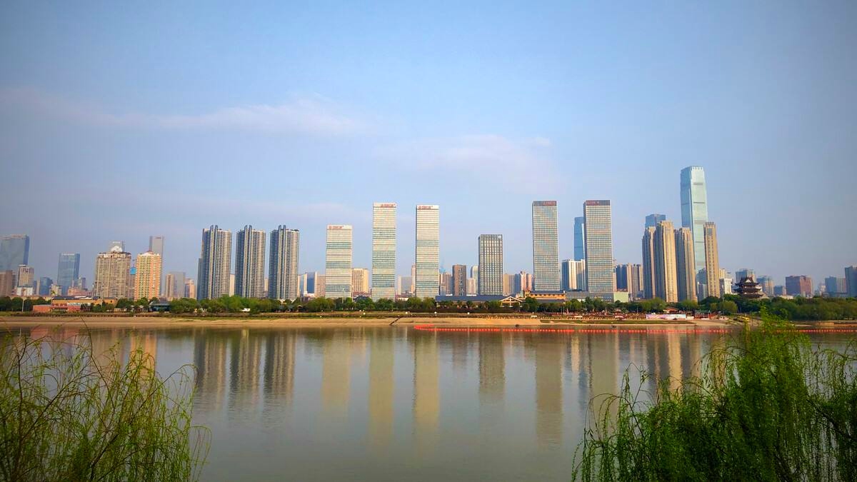 2022湖南（国际）通用航空产业博览会于2022年09月02日-04日在湖南长沙国际会展中心隆重开幕！来自各地的航空相关企业前来参展！中网市场、大号会展现场发布！