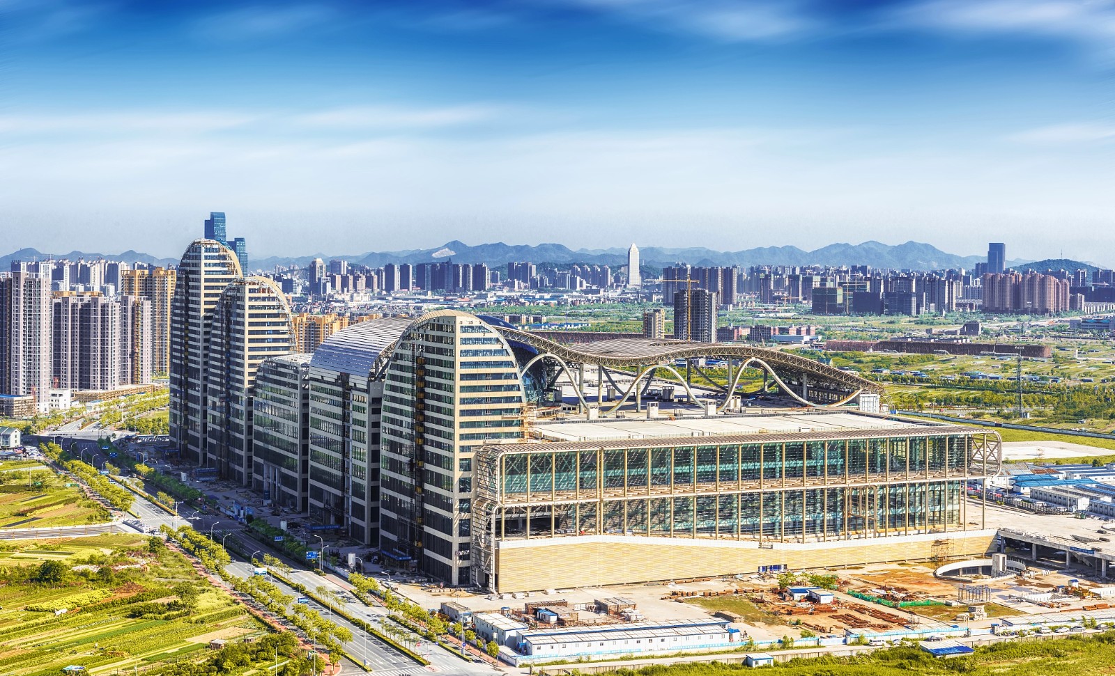 2022第二十一届中国国际染料工业及有机颜料、纺织化学品展览会于2022年09月07日-09日在杭州国际博览中心隆重开幕!来自各地的染料相关企业前来参展!COTV全球直播,中网市场、大号会展现场发布! 2022第二十一届中国国际染料工业及有机颜料、纺织化学品展览会于2022年09月07日-09日在杭州国际博览中心隆重开幕!来自各地的染料相关企业前来参展!COTV全球直播,中网市场、大号会展现场发布!