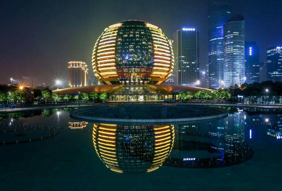 2022第13届上海国际餐饮食材展览会于2022年09月26日-09月27日在中国杭州国际博览中心隆重开幕!来自各地的餐饮及食材供应企业前来参展!COTV全球直播,中网市场、大号会展现场发布! 2022第13届上海国际餐饮食材展览会于2022年09月26日-09月27日在中国杭州国际博览中心隆重开幕!来自各地的餐饮及食材供应企业前来参展!COTV全球直播,中网市场、大号会展现场发布!