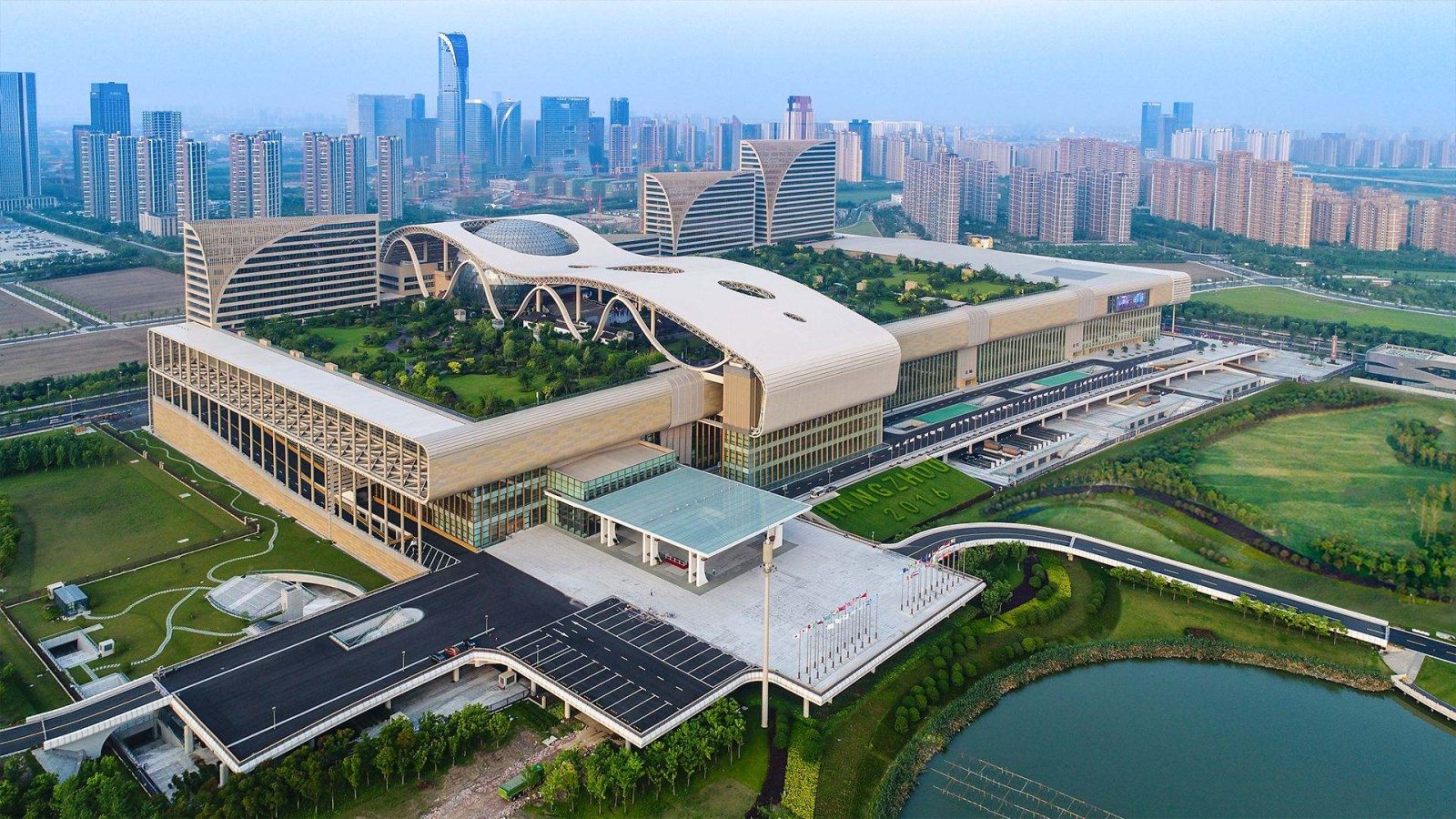 2022第13届上海国际餐饮食材展览会于2022年09月26日-09月27日在中国杭州国际博览中心隆重开幕!来自各地的餐饮及食材供应企业前来参展!COTV全球直播,中网市场、大号会展现场发布! 2022第13届上海国际餐饮食材展览会于2022年09月26日-09月27日在中国杭州国际博览中心隆重开幕!来自各地的餐饮及食材供应企业前来参展!COTV全球直播,中网市场、大号会展现场发布!