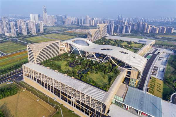 2022第13届上海国际餐饮食材展览会于2022年09月26日-09月27日在中国杭州国际博览中心隆重开幕!来自各地的餐饮及食材供应企业前来参展!COTV全球直播,中网市场、大号会展现场发布! 2022第13届上海国际餐饮食材展览会于2022年09月26日-09月27日在中国杭州国际博览中心隆重开幕!来自各地的餐饮及食材供应企业前来参展!COTV全球直播,中网市场、大号会展现场发布!