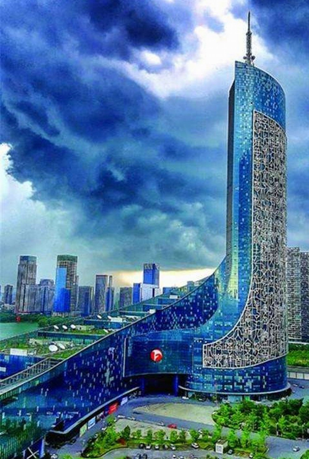 2022世界制造业大会在中国安徽省合肥市滨湖国际会展中心隆重开幕！COTV全球直播、中网市场、大号会展现场发布！