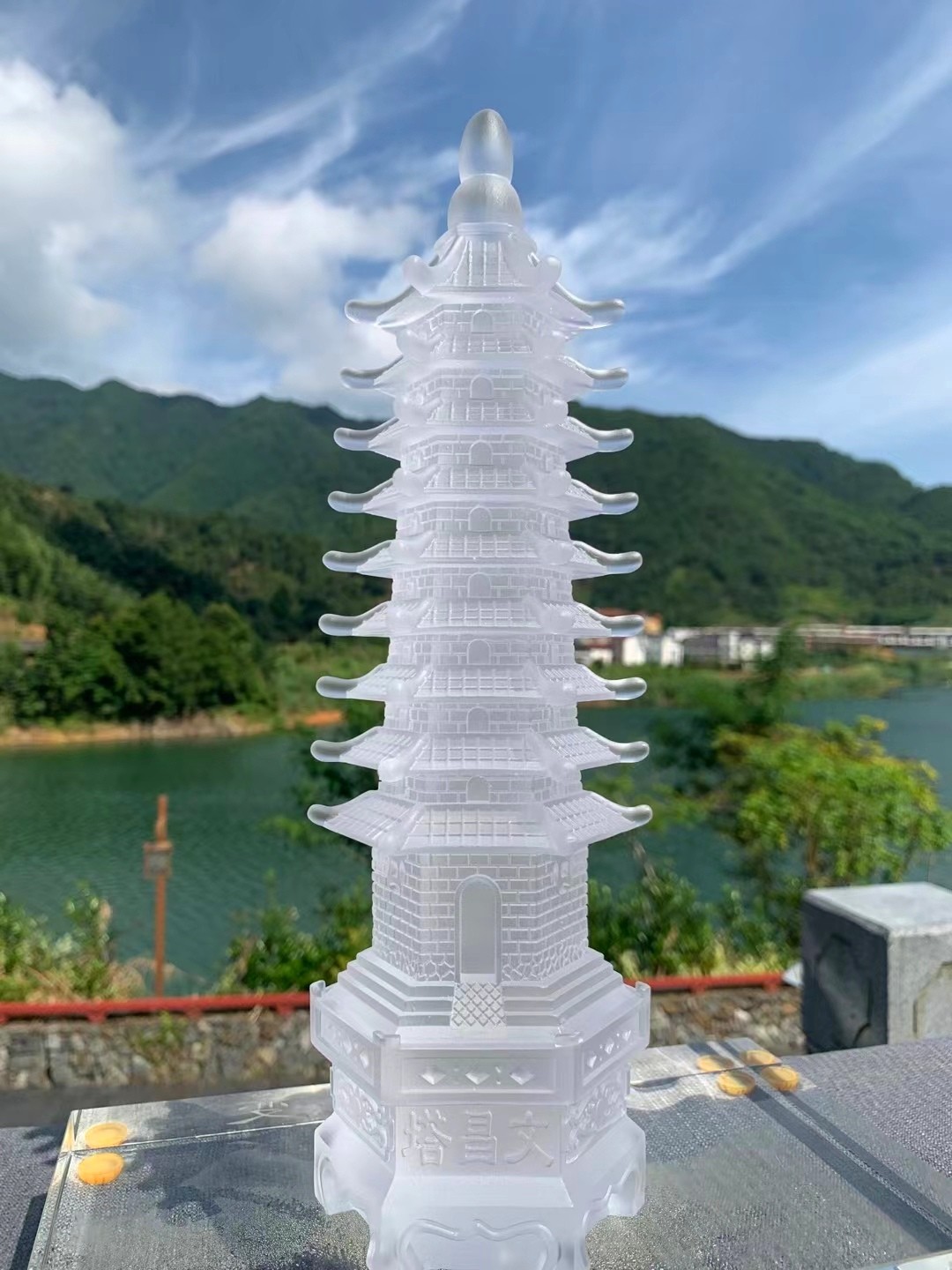 2022中国·浦江第13届水晶玻璃产业博览会于2022年12月2日4日在中国浙江金华浦江水晶小镇隆重开幕！来自各地的相关企业前来参展！COTV全球直播、中网巿场、大号会展现场发布！