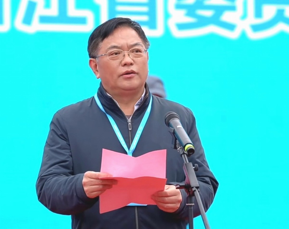 2022中国·浦江第13届水晶玻璃产业博览会于2022年12月2日4日在中国浙江金华浦江水晶小镇隆重开幕！来自各地的相关企业前来参展！COTV全球直播、中网巿场、大号会展现场发布！