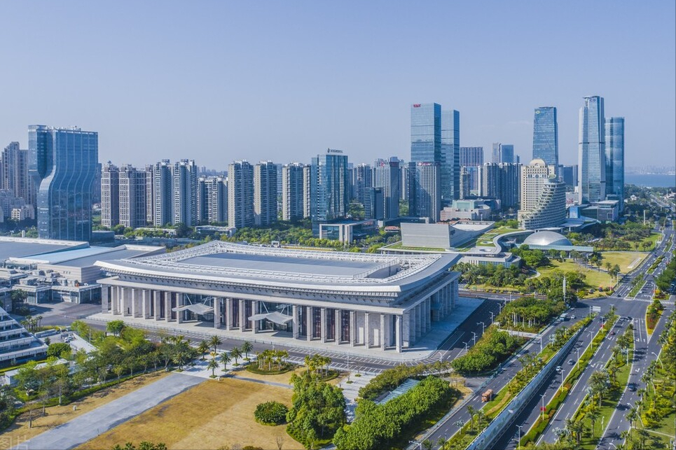 2022第29届中国国际广告节于2022年12月21日-23日在厦门国际会展中心盛大开幕！来自各地的广告企业前来参展！COTV全球直播、中网市场、大号会展现场发布！