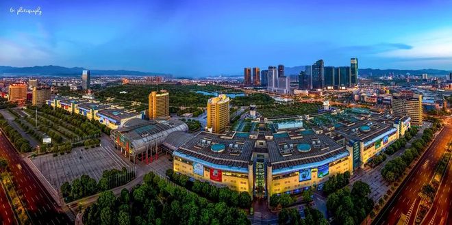 2023第七届全国婚庆道具、喜庆用品及仿真花、美陈道具交易会于2023年02月21日-23日在义乌国际博览中心隆重开幕!COTV全球直播、中网市场、大号会展现场发布! 2023第七届全国婚庆道具、喜庆用品及仿真花、美陈道具交易会于2023年02月21日-23日在义乌国际博览中心隆重开幕!COTV全球直播、中网市场、大号会展现场发布!