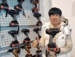 COTV全球直播-永康市弘锐工贸有限公司专业研发加工生产“VBN”系列锂电钻产品，设计先进、制作精良、操作简便、运行稳定，欢迎大家光临！