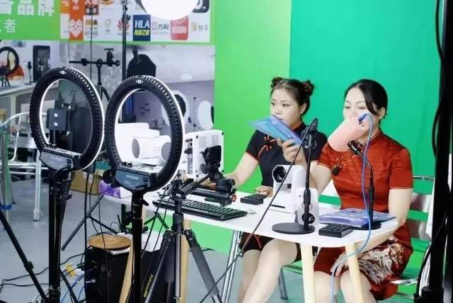 诸暨行|2023义乌网红直播选品博览会组委会赴大唐袜博会精准招展 诸暨行|2023义乌网红直播选品博览会组委会赴大唐袜博会精准招展