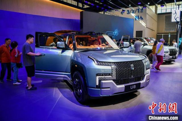 2024海口国际新能源暨智能网联汽车展览会开幕