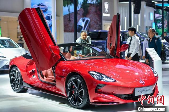 2024海口国际新能源暨智能网联汽车展览会开幕