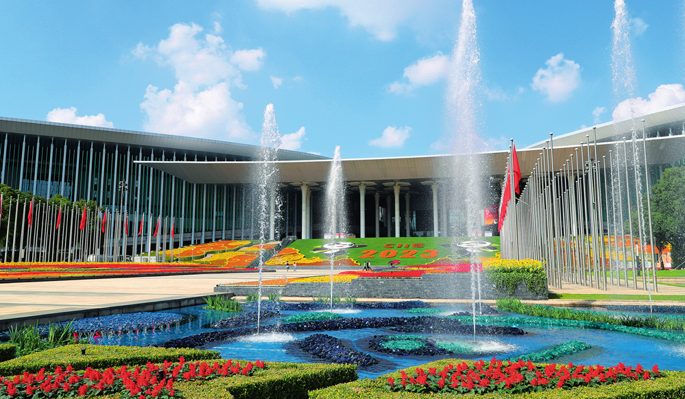 大号发布:2024第三届长三角国际应急减灾和救援博览会于2024年05月13日-15日在上海国家会展中心隆重举行!来自各地的应急救援相关单位前来参展!COTV全球直播、中网市场、大号会展现场发布! 大号发布:2024第三届长三角国际应急减灾和救援博览会于2024年05月13日-15日在上海国家会展中心隆重举行!来自各地的应急救援相关单位前来参展!COTV全球直播、中网市场、大号会展现场发布!