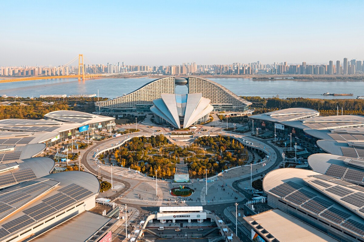 大号发布:2024武汉咖啡与饮品展览会&咖啡节暨武汉巧克力展览会于2024年05月31日-06月02日在武汉国际博览中心隆重开幕!COTV全球直播、中网市场、大号会展现场发布! 大号发布:2024武汉咖啡与饮品展览会&咖啡节暨武汉巧克力展览会于2024年05月31日-06月02日在武汉国际博览中心隆重开幕!COTV全球直播、中网市场、大号会展现场发布!