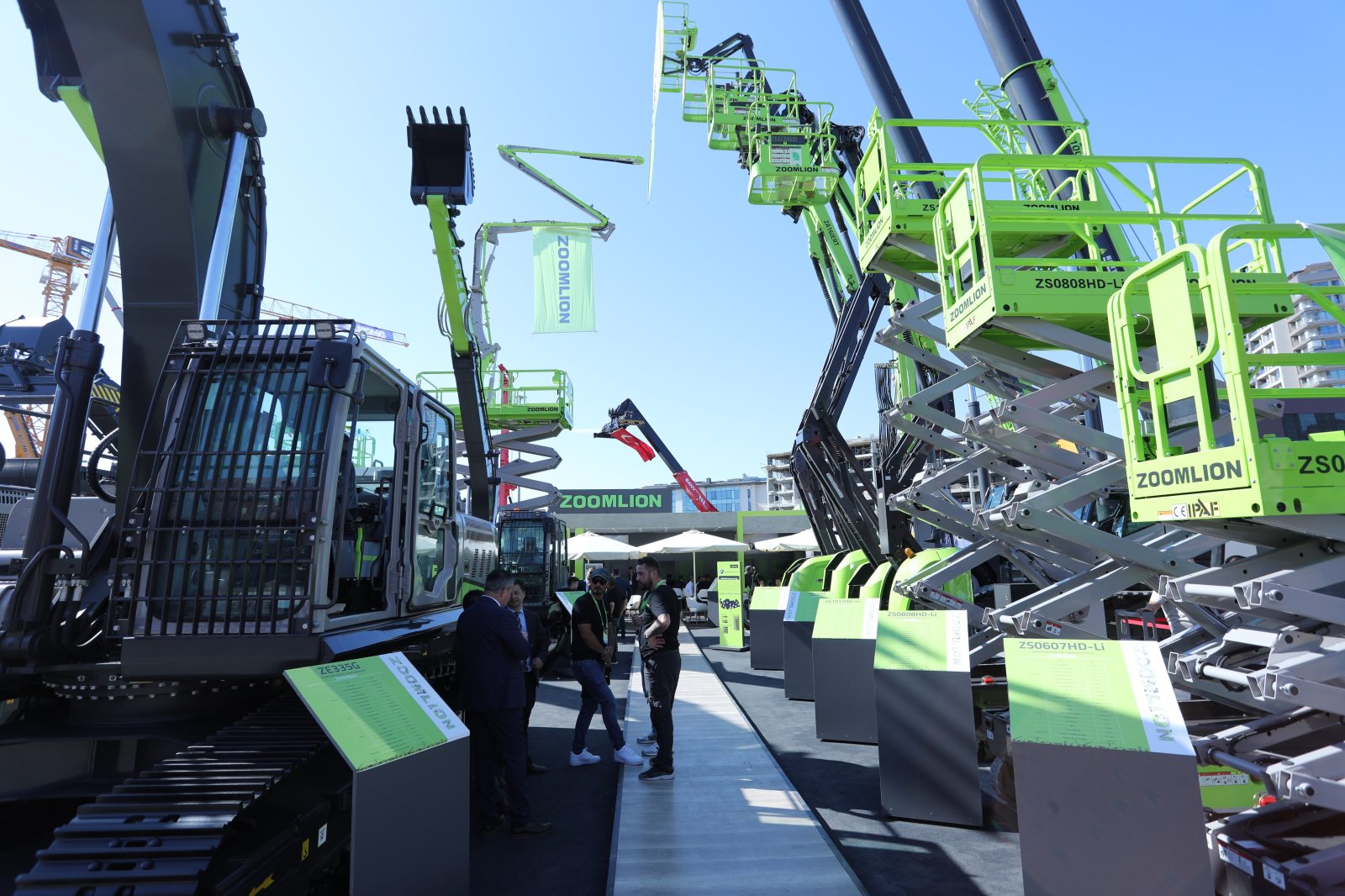 匠心精品持续圈粉,中联重科成土耳其KOMATEK展会人气担当 匠心精品持续圈粉,中联重科成土耳其KOMATEK展会人气担当