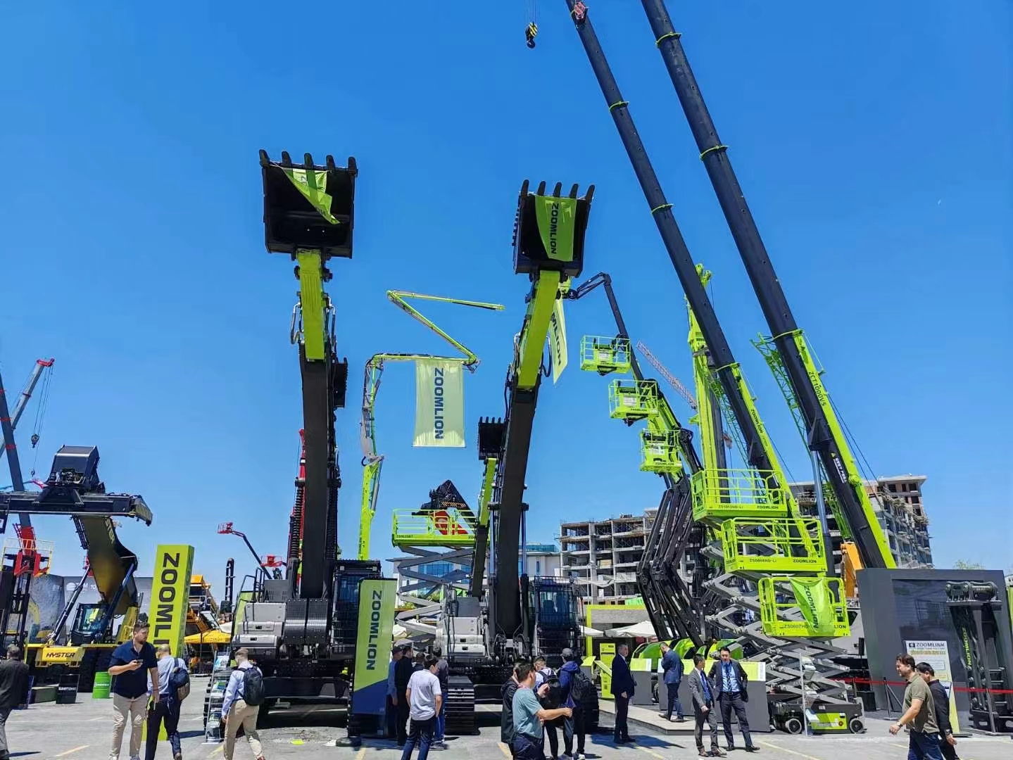 匠心精品持续圈粉,中联重科成土耳其KOMATEK展会人气担当 匠心精品持续圈粉,中联重科成土耳其KOMATEK展会人气担当