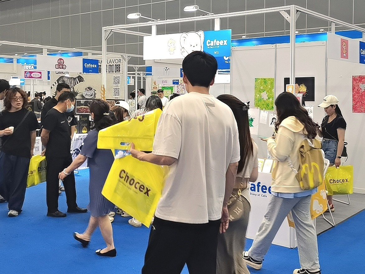 大号发布:2024上海光伏展 SNEC第十七届国际太阳能光伏与储能智慧能源(上海)展览会于2024年06月13日-15日在上海国家会展中心隆重开幕!COTV全球直播、中网市场、大号会展现场发布! 大号发布:2024上海光伏展 SNEC第十七届国际太阳能光伏与储能智慧能源(上海)展览会于2024年06月13日-15日在上海国家会展中心隆重开幕!COTV全球直播、中网市场、大号会展现场发布!