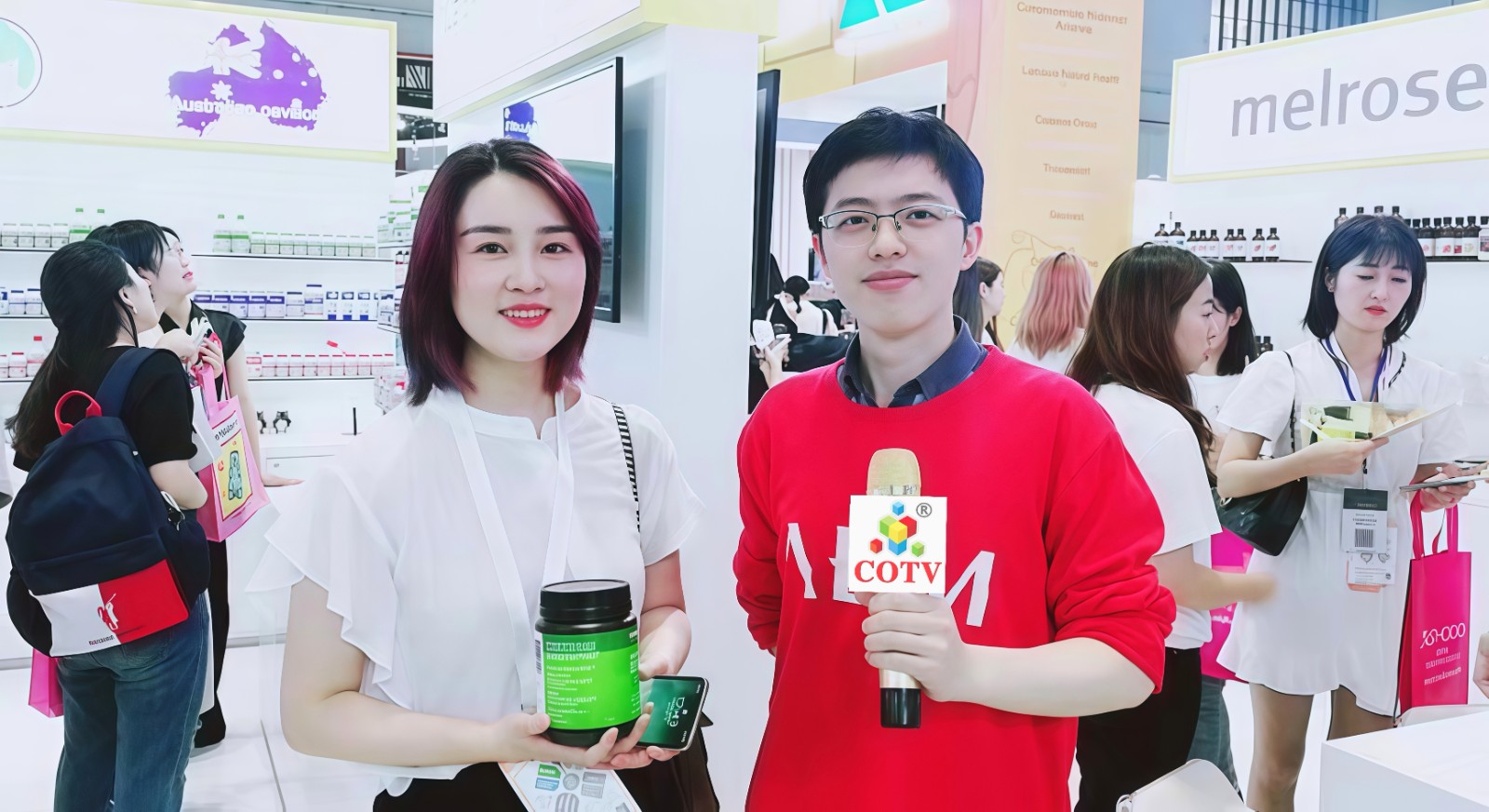 大号发布-2024中国（义乌）美容化妆品及时尚发制品博览会于2024年10月28日-30日在义乌国际博览中心隆重开幕！COTV全球直播、中网市场、大号商城、大号会展现场发布！