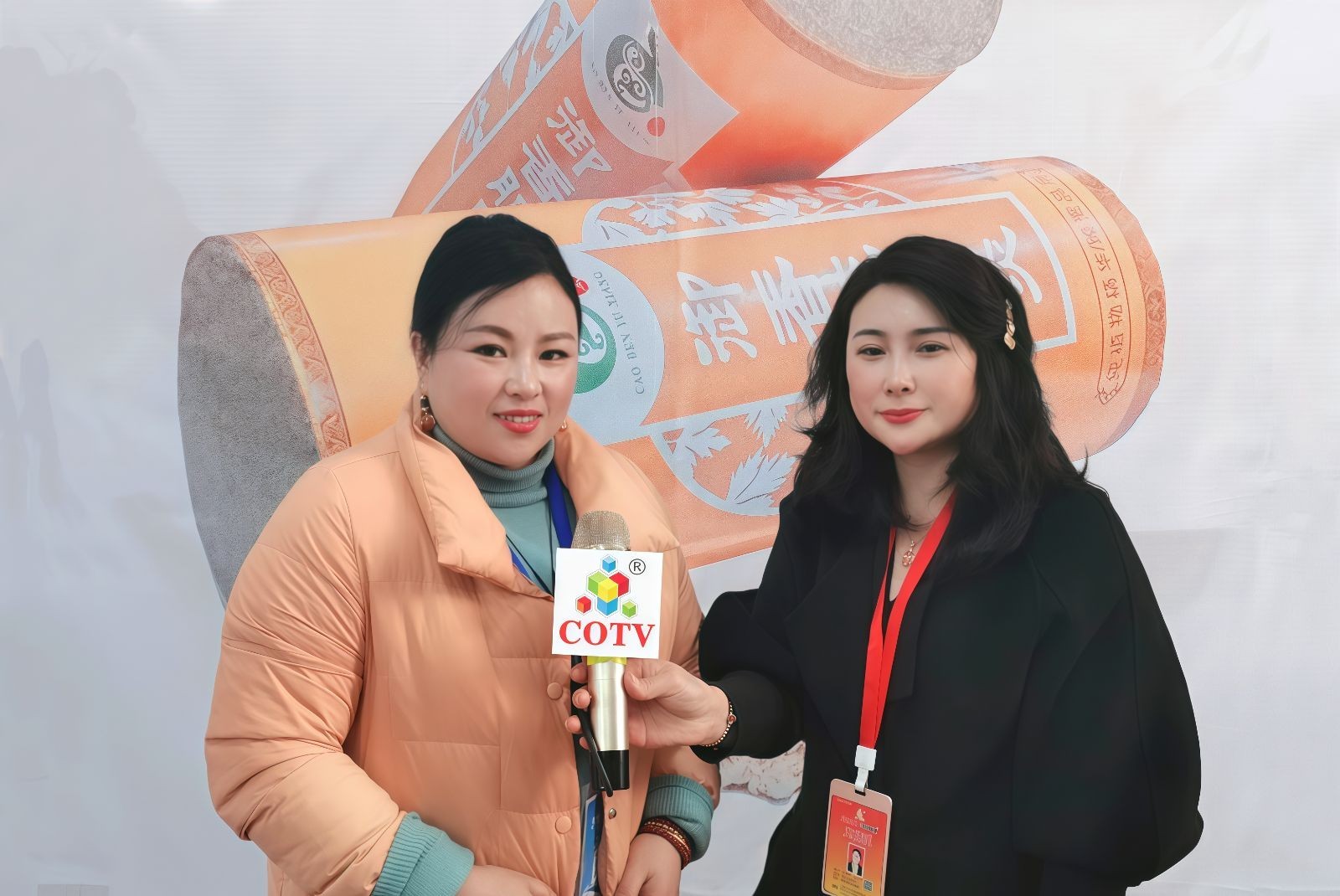 大号发布-2025第48届中国湖南春季美容化妆品（长沙）博览会于2025年2月24日-26日在湖南省展览馆隆重开幕！场面火爆；COTV全球直播、中网市场、大号商城、大号会展现场发布！