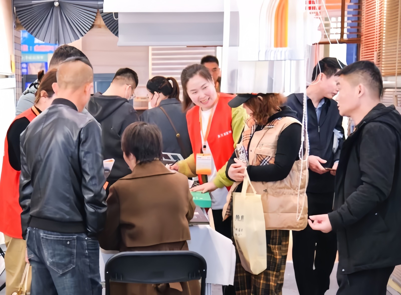 大号发布-2025第十五届绍兴柯桥中国轻纺城窗帘布艺展览会于2025年02月27日-03月02日在绍兴国际会展中心隆重开幕！COTV全球直播、中网市场、中国纺织交易网、大号商城、大号会展现场发布！